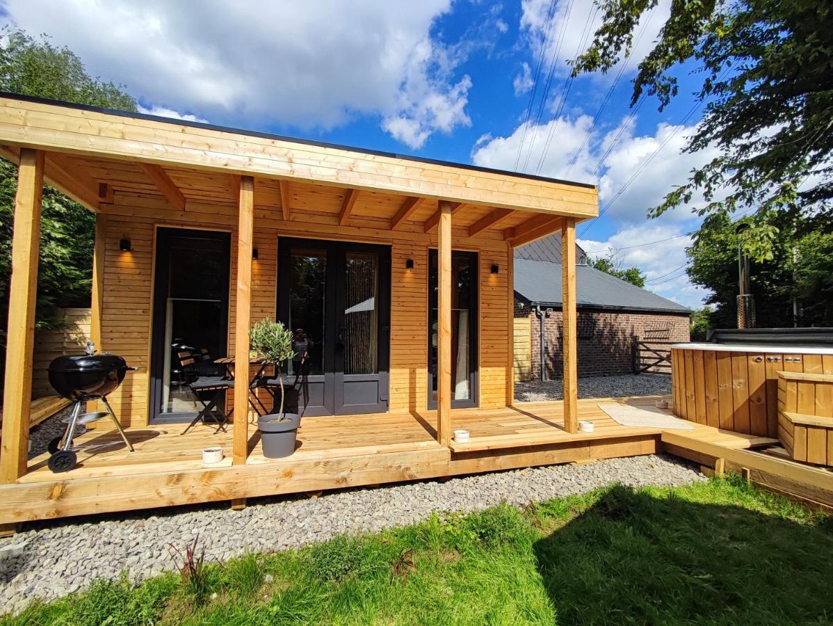 Au Pre De Mukky Villa Andenne Exterior photo